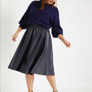 LIKE NEW: Eloquii faux leather A-line skirt in navy blue